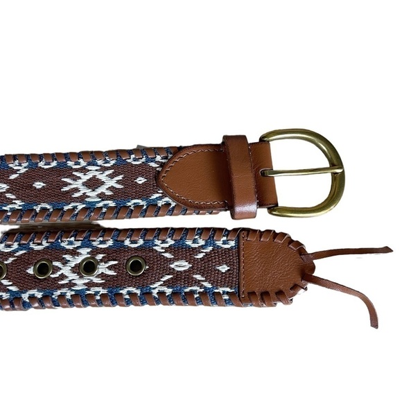 American Eagle Boho Embroidered Buff Leather Brown Belt Medium - Picture 6 of 8
